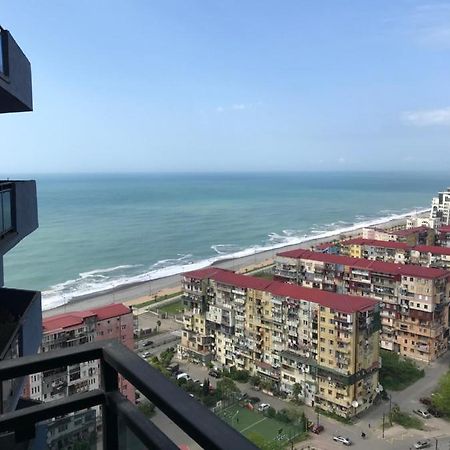Nbg Towers 2 Appartaments Batumi Luaran gambar
