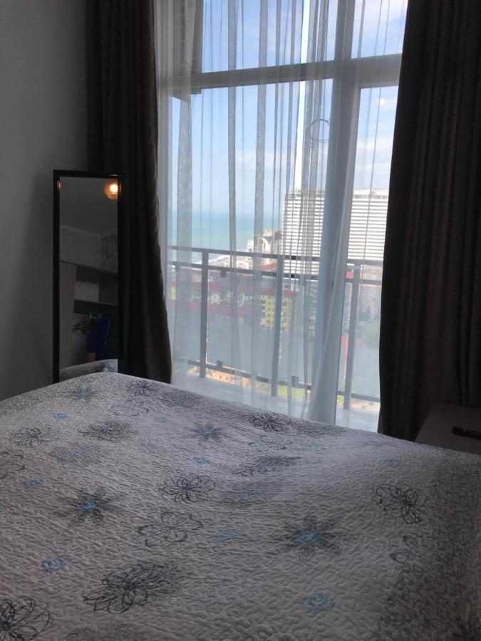 Nbg Towers 2 Appartaments Batumi Luaran gambar