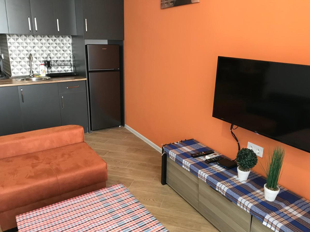 Nbg Towers 2 Appartaments Batumi Luaran gambar