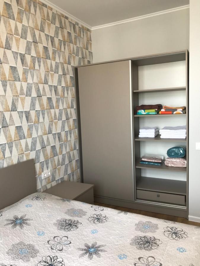 Nbg Towers 2 Appartaments Batumi Luaran gambar