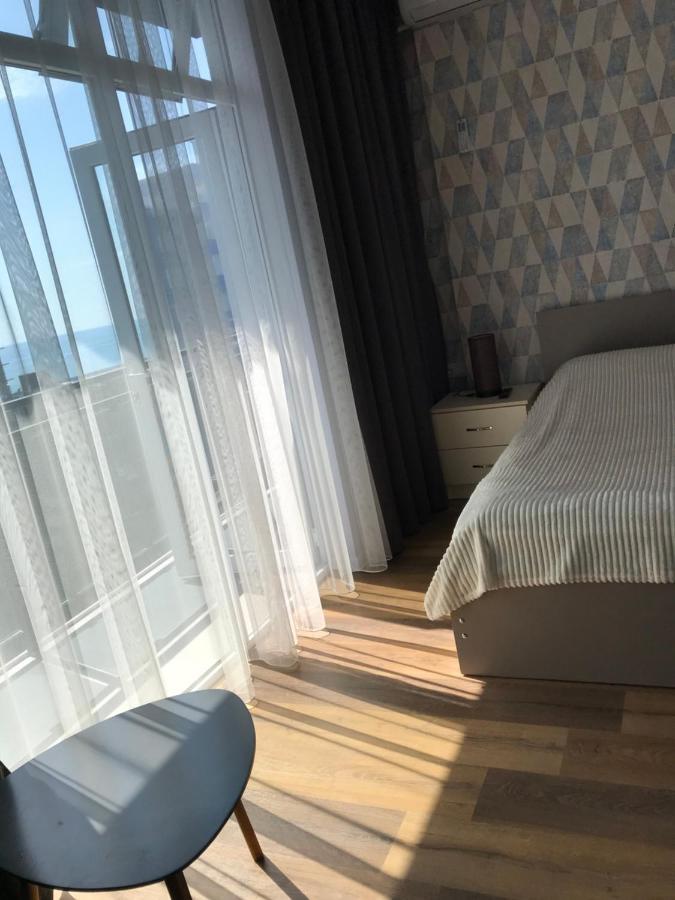 Nbg Towers 2 Appartaments Batumi Luaran gambar