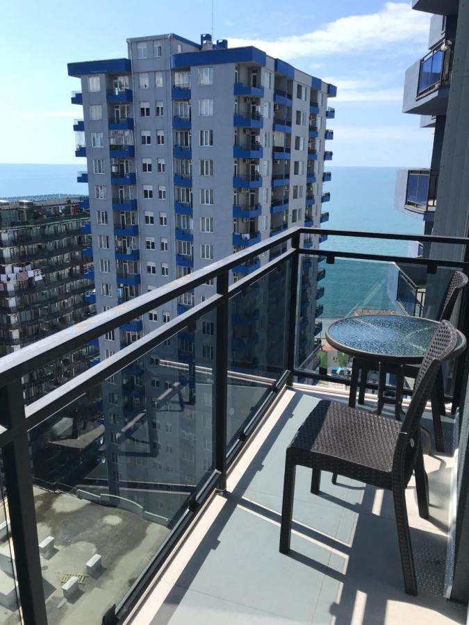 Nbg Towers 2 Appartaments Batumi Luaran gambar